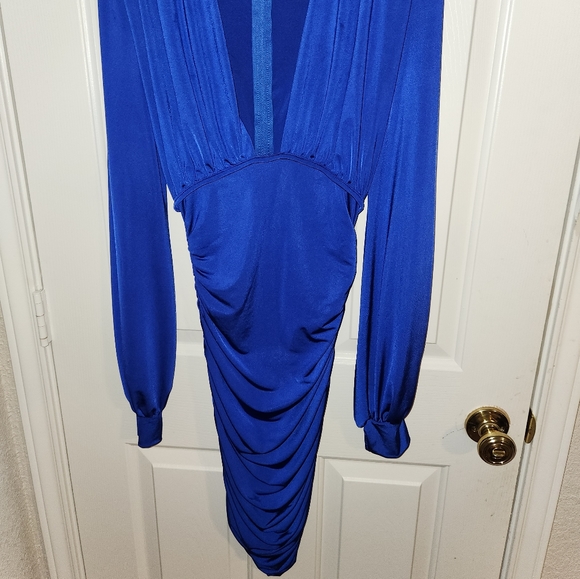 Dress - Picture 2 of 2